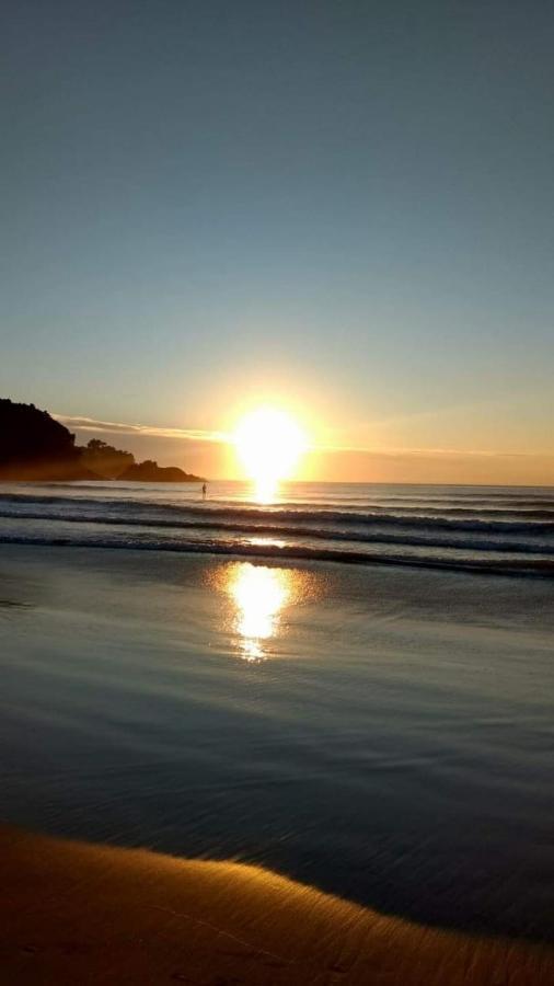 Apartamento Ubatuba - Praia Grande - 200M Da Praia Eksteriør billede