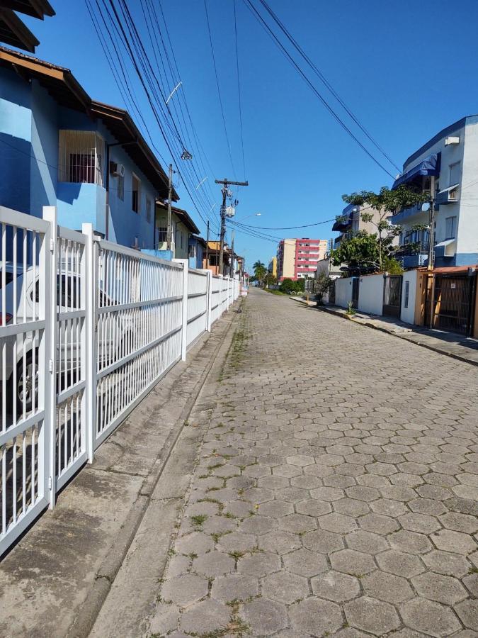 Apartamento Ubatuba - Praia Grande - 200M Da Praia Eksteriør billede